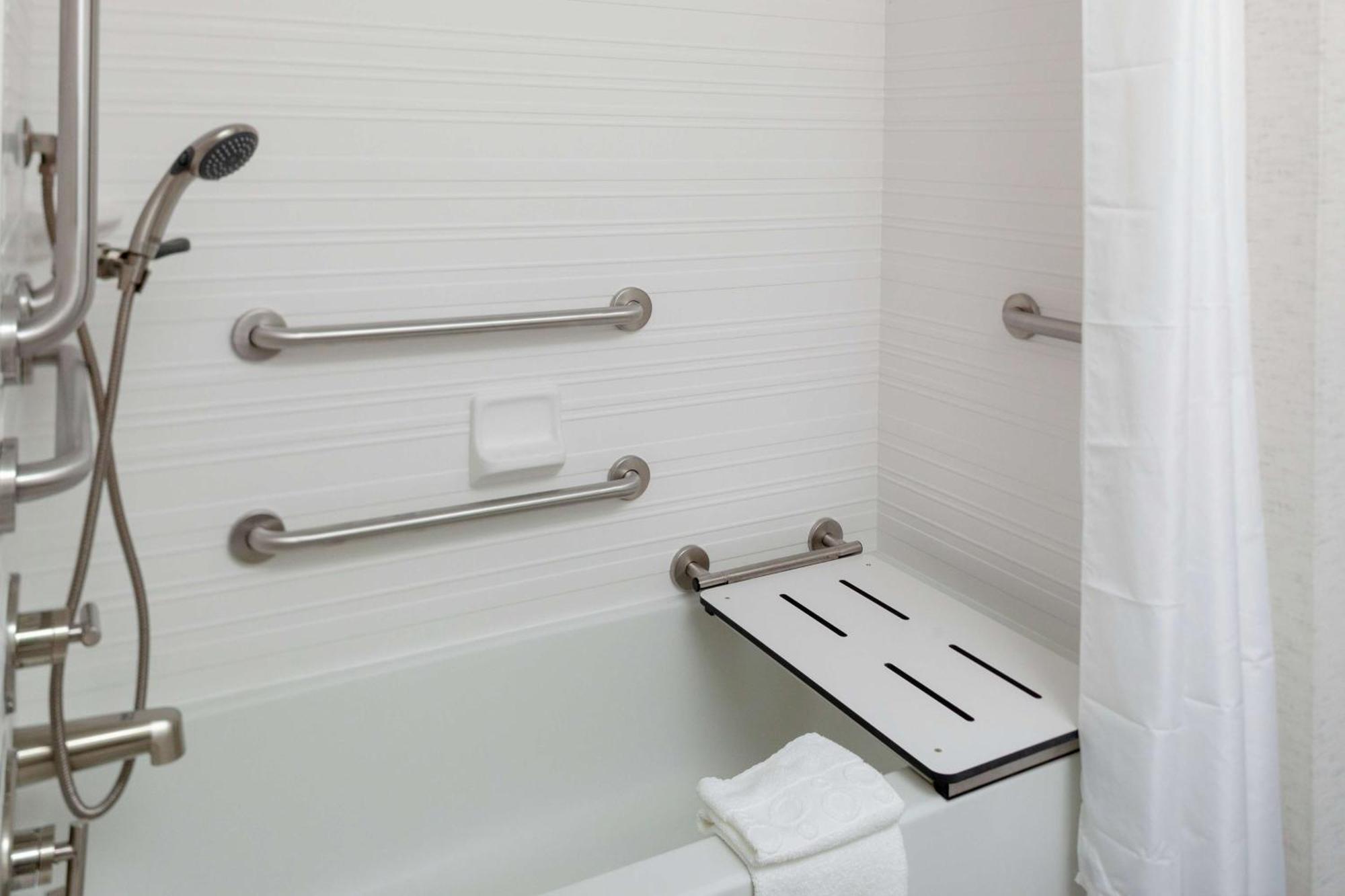 Hampton Inn & Suites Columbus Scioto Downs Eksteriør billede
