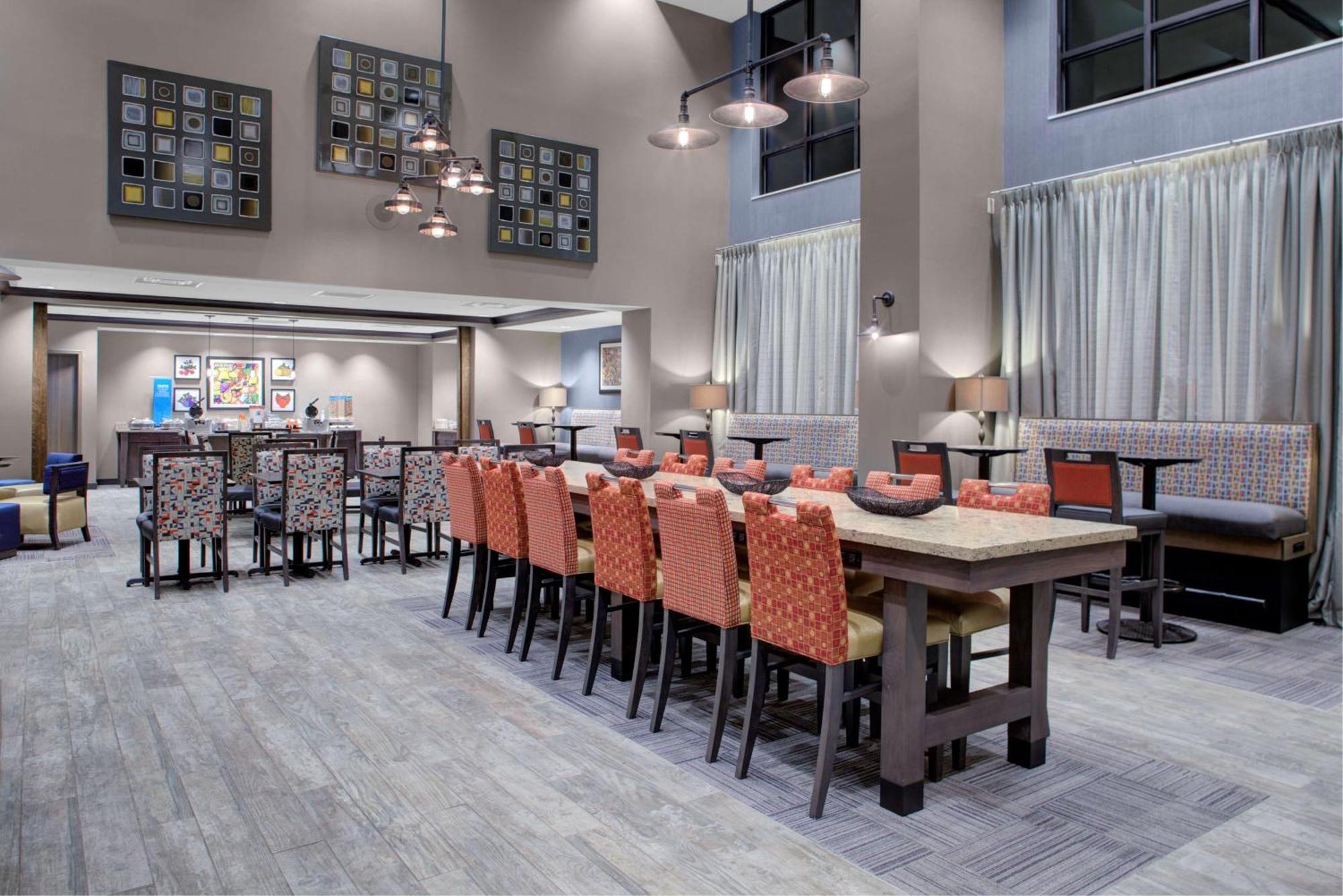 Hampton Inn & Suites Columbus Scioto Downs Eksteriør billede