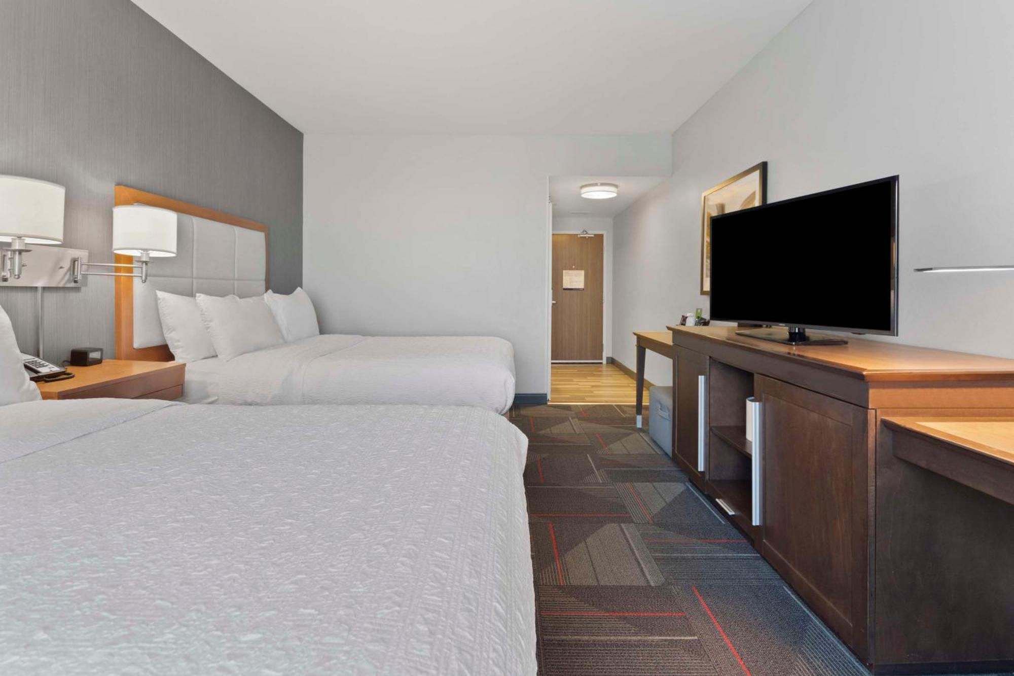 Hampton Inn & Suites Columbus Scioto Downs Eksteriør billede