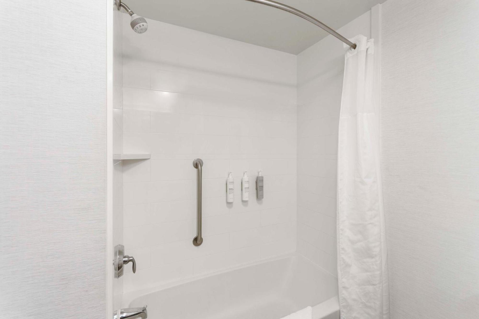 Hampton Inn & Suites Columbus Scioto Downs Eksteriør billede