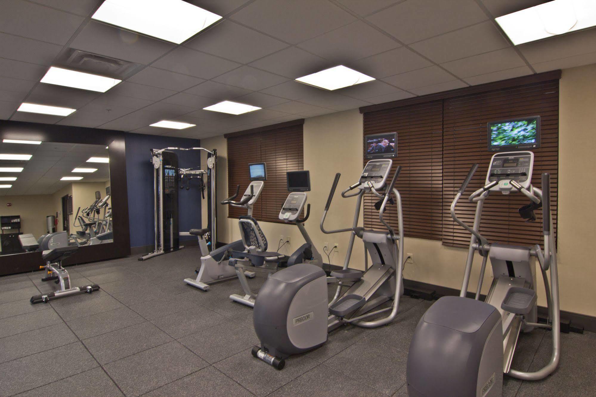 Hampton Inn & Suites Columbus Scioto Downs Eksteriør billede
